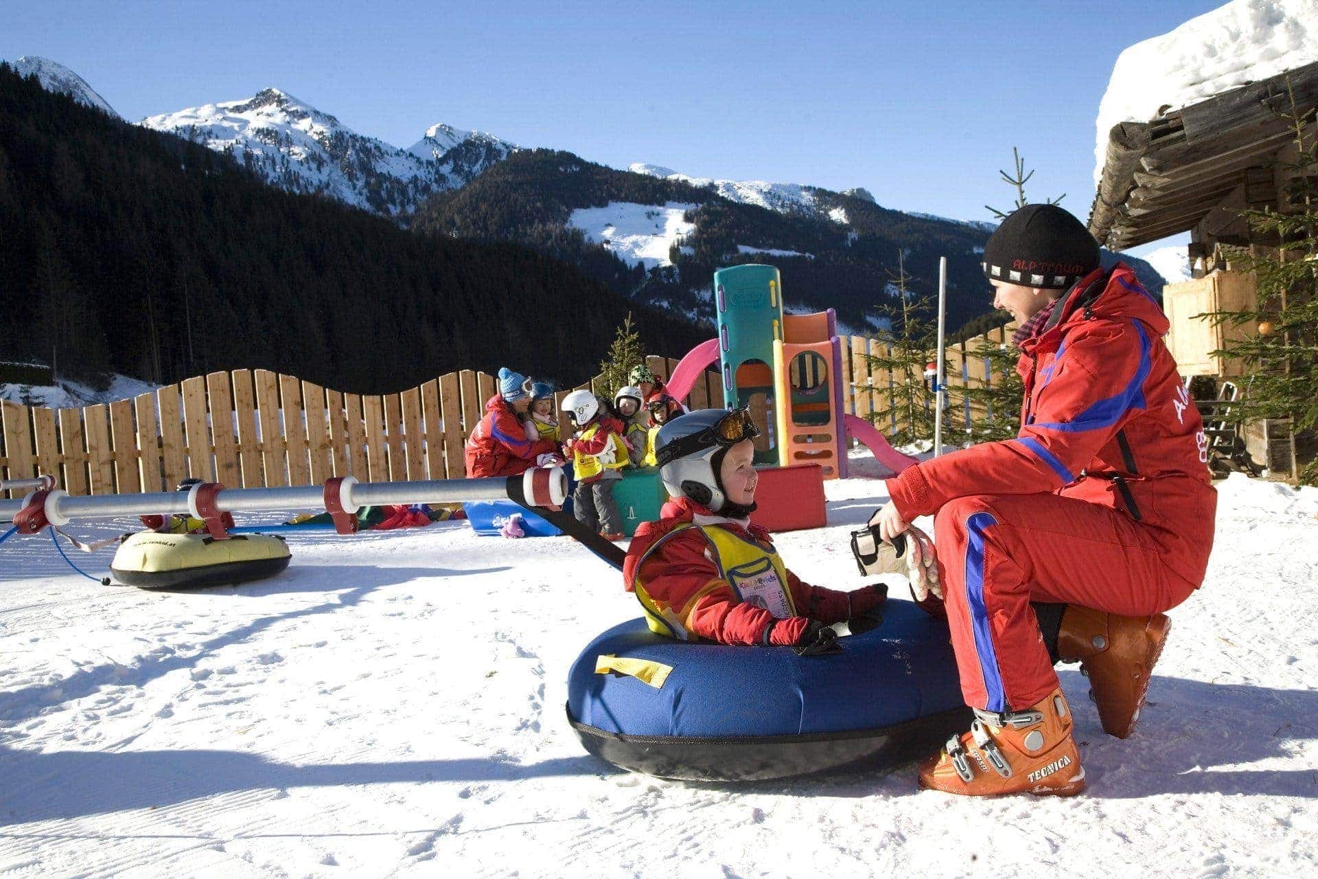 familienurlaub,skischule für kinder,tirol