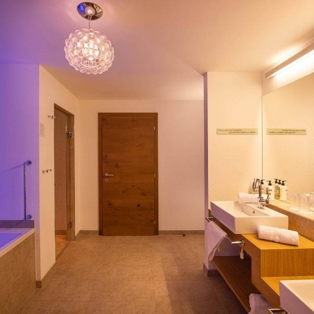 jumbo-loft-suite-bad
