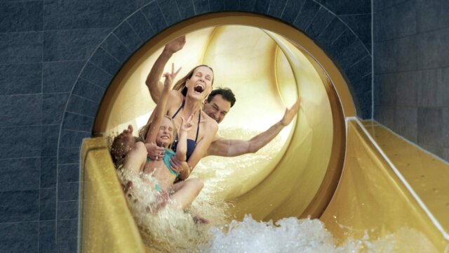 almhof wasserrutsche familie