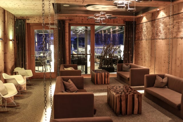 A Schaukel Lounge 5