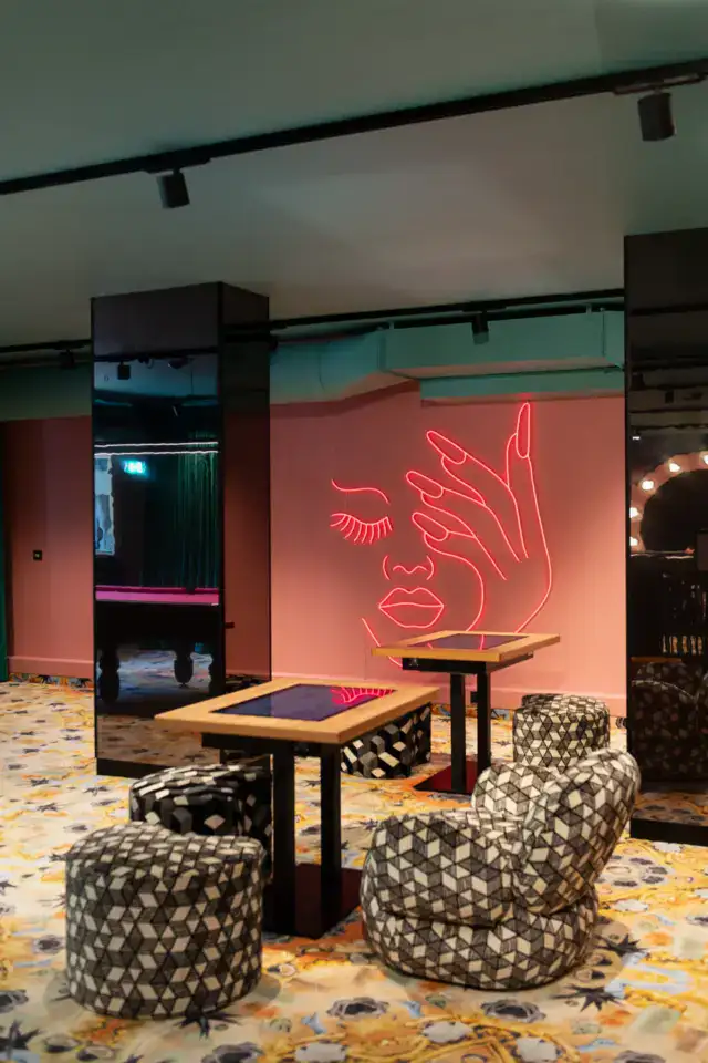 family entertainment center 5469