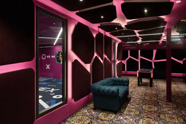 family entertainment center 5483