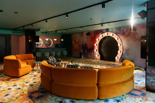 family entertainment center 5484