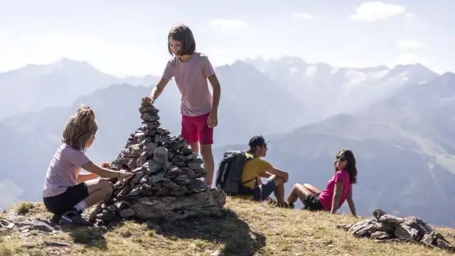 04 familien wandern sommer zillertalarena